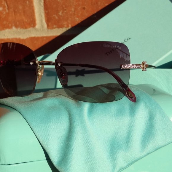 Tiffany & Co. Butterfly Sunglasses - Picture 5 of 9